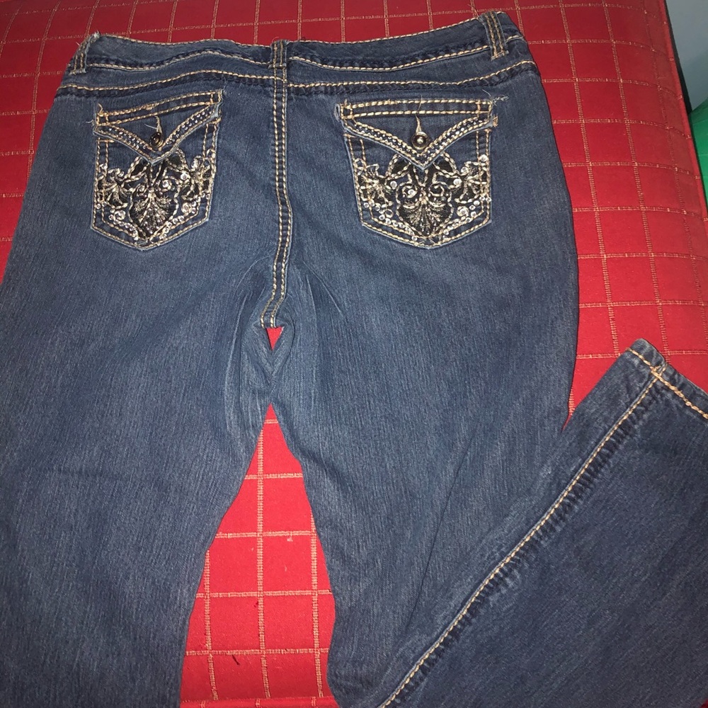 Women’s jeans
